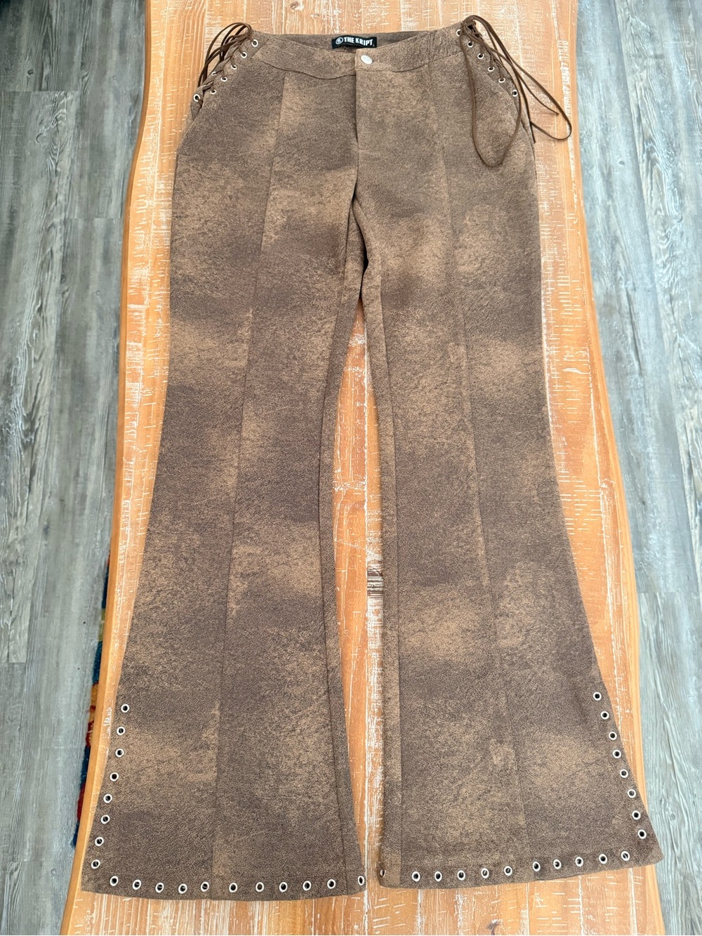 The Kript Brown suede Lace-Up Flare Pants. Size Large. Measurement in photos.